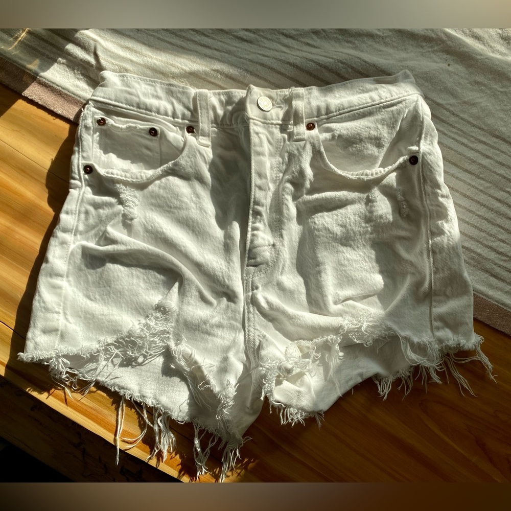 High Rise Mom Short - Abercrombie & Fitch